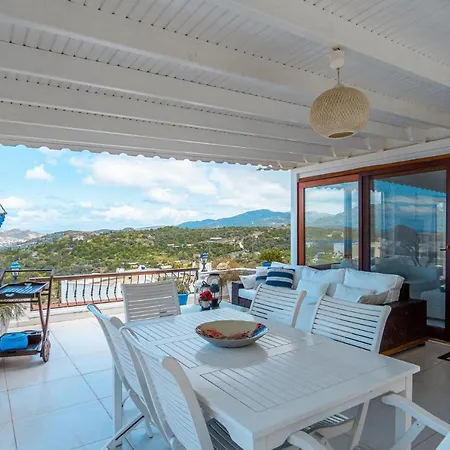 Fabulous 2 Bedroom Flat With Amazing View In Yalikavak