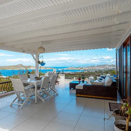 Fabulous 2 Bedroom Flat With Amazing View In Yalikavak Bodrum
